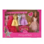 MAJUSHKA, lutka, s kolekcijom haljina