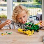 LEGO® TECHNIC™ 42168 John Deere 9700 Forage Harvester - Slika 3