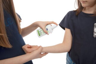 CHICCO zaštitna krema Natural umirujući i osvježavajući sprej, 100 ml 115960 - Slika 3