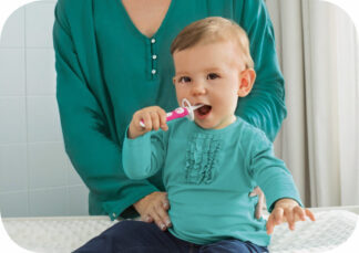 MAM zubna četkica prva 6+mj 351020